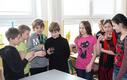 Jak jsme zkoumali hustotu kapalin, magnetickou a elektrickou slu