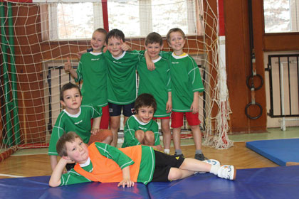 Turnaj 1. td ronovskch kol v hzen