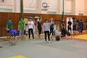 V tlocviku